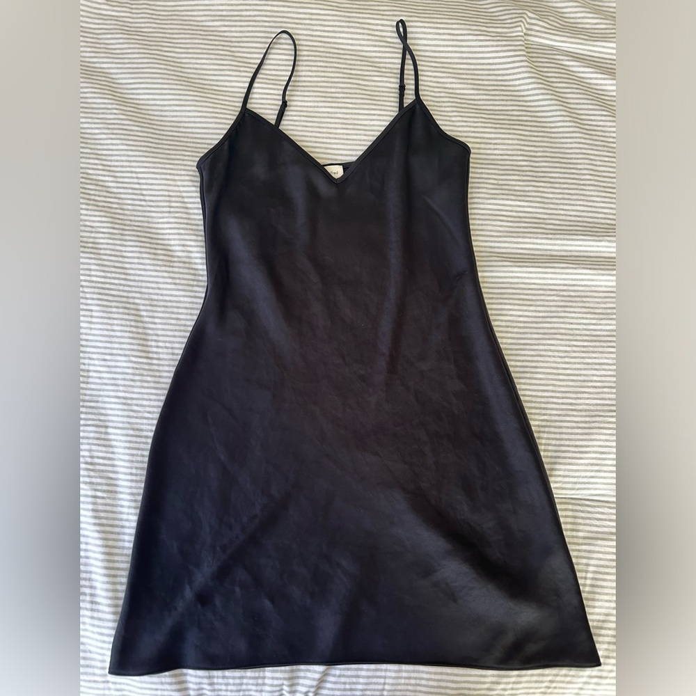 Aritzia Wilfred The Only Slip Mini Dress